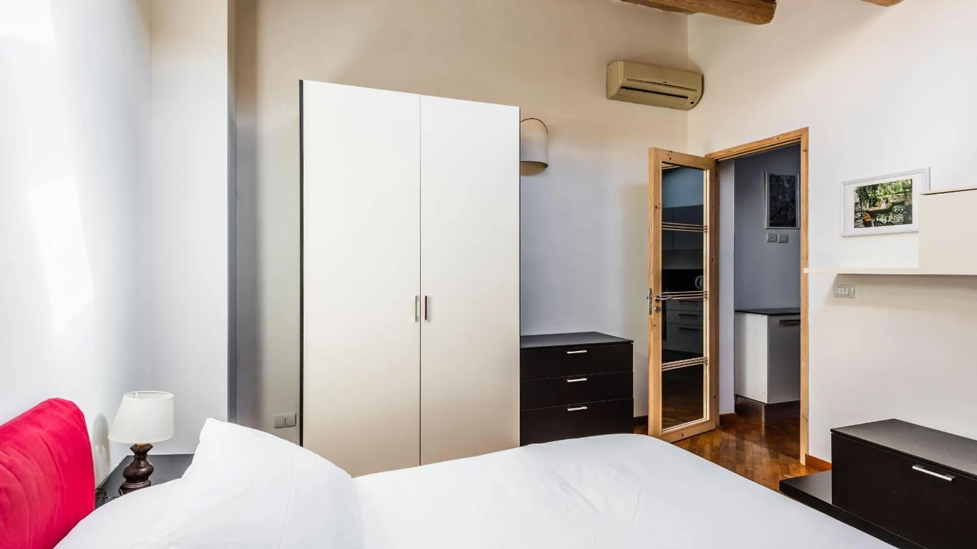 קטאניה Klina Home By Wonderful Italy 0*,